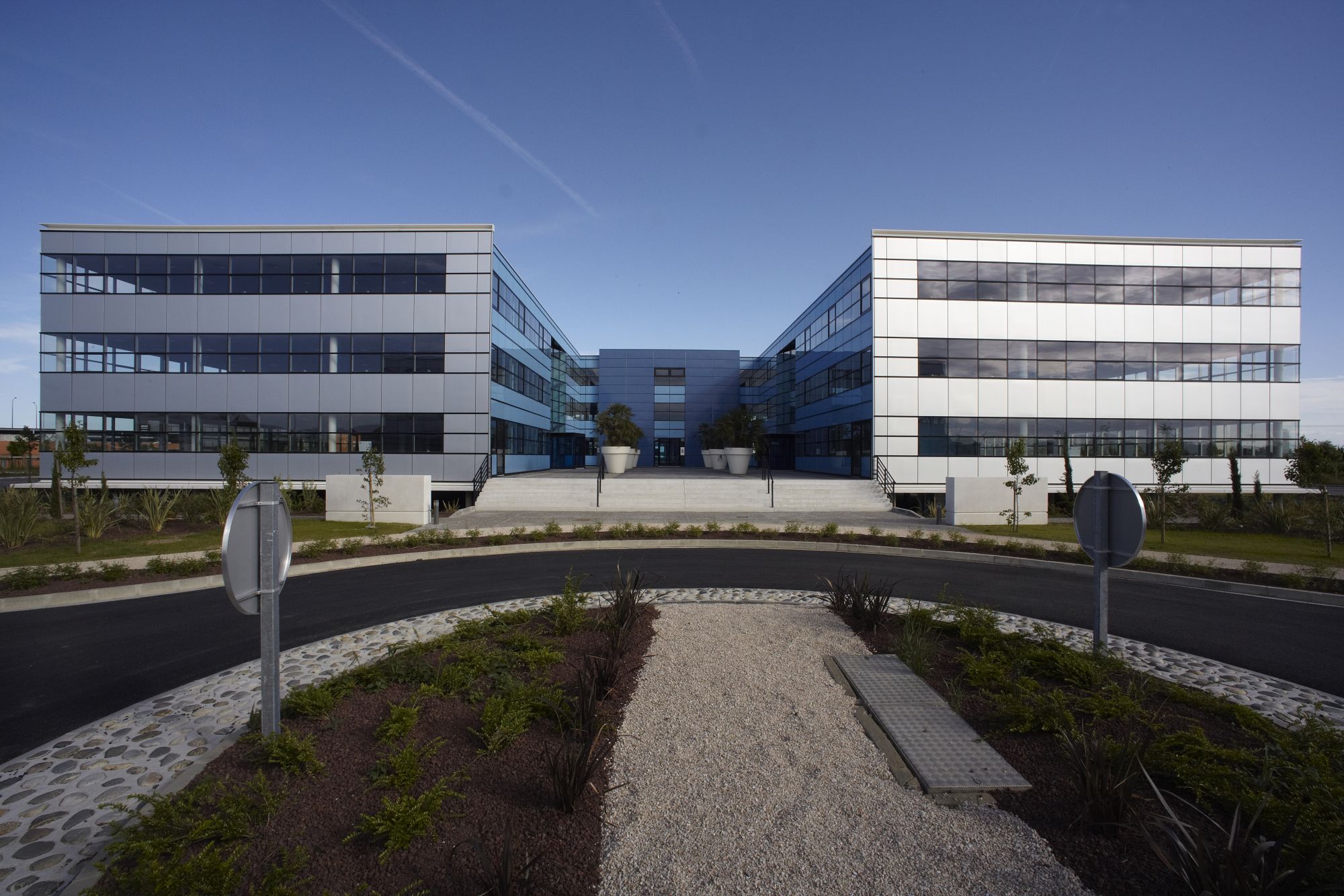 ©Kardham Architecture/photos JC. Meauxsoone/Sogeprom/Europarc – Saint Martin du Touch